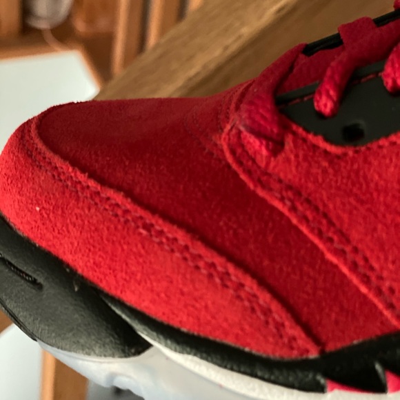 Jordan 5 Raging Bulls 🔥CONFIRMD🔥 size 5 and 3.5 - Picture 7 of 9
